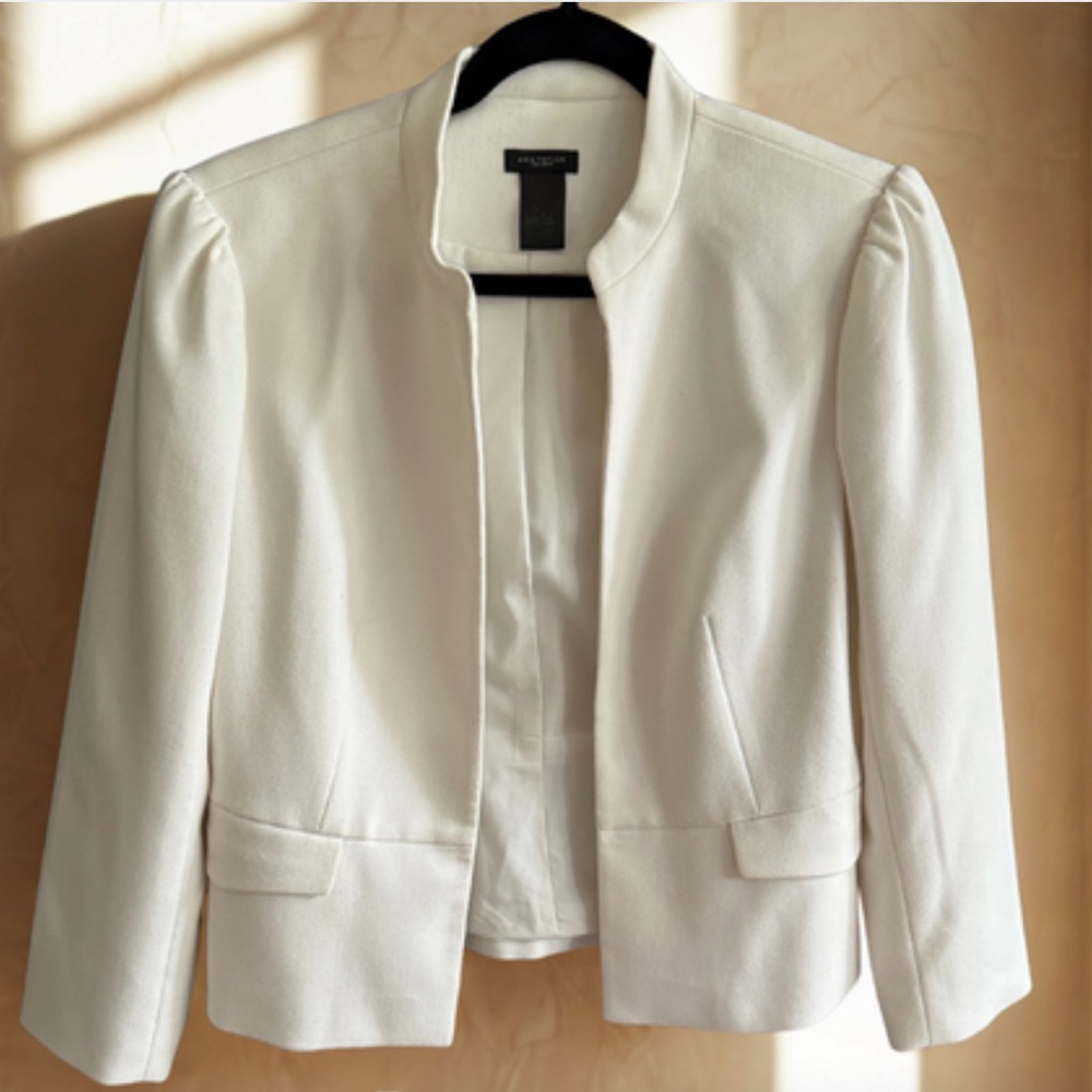 Ann Taylor Factory Ivory Open Front Blazer